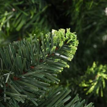  Künstlicher Weihnachtsbaum mit Beleuchtung & Kugeln Grün 210 cm